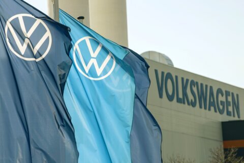 US agency ends probe of VW fuel leaks without seeking recall