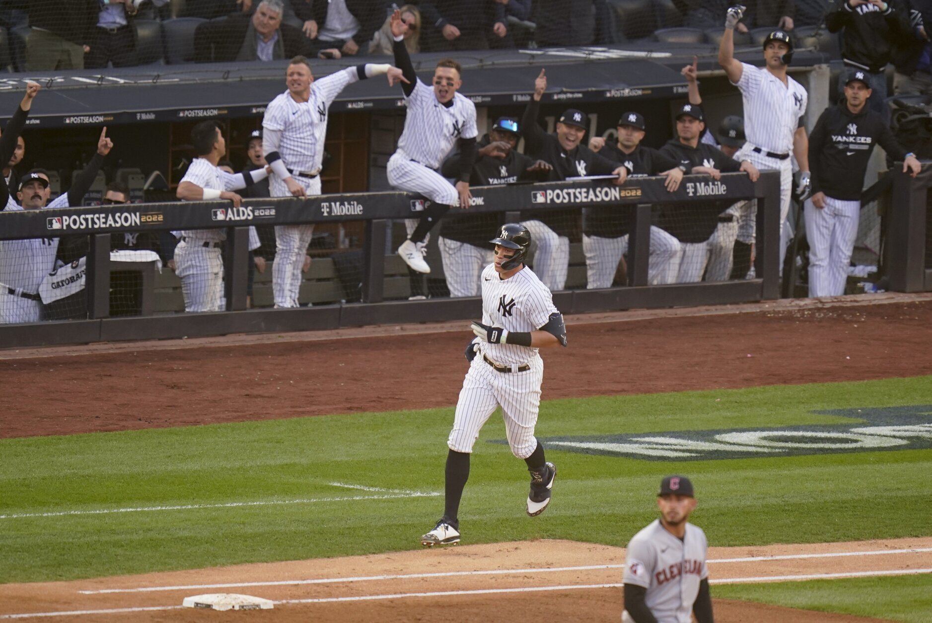 Stanton, Judge HR, Yankees beat Guards, into ALCS vs Astros – WATE