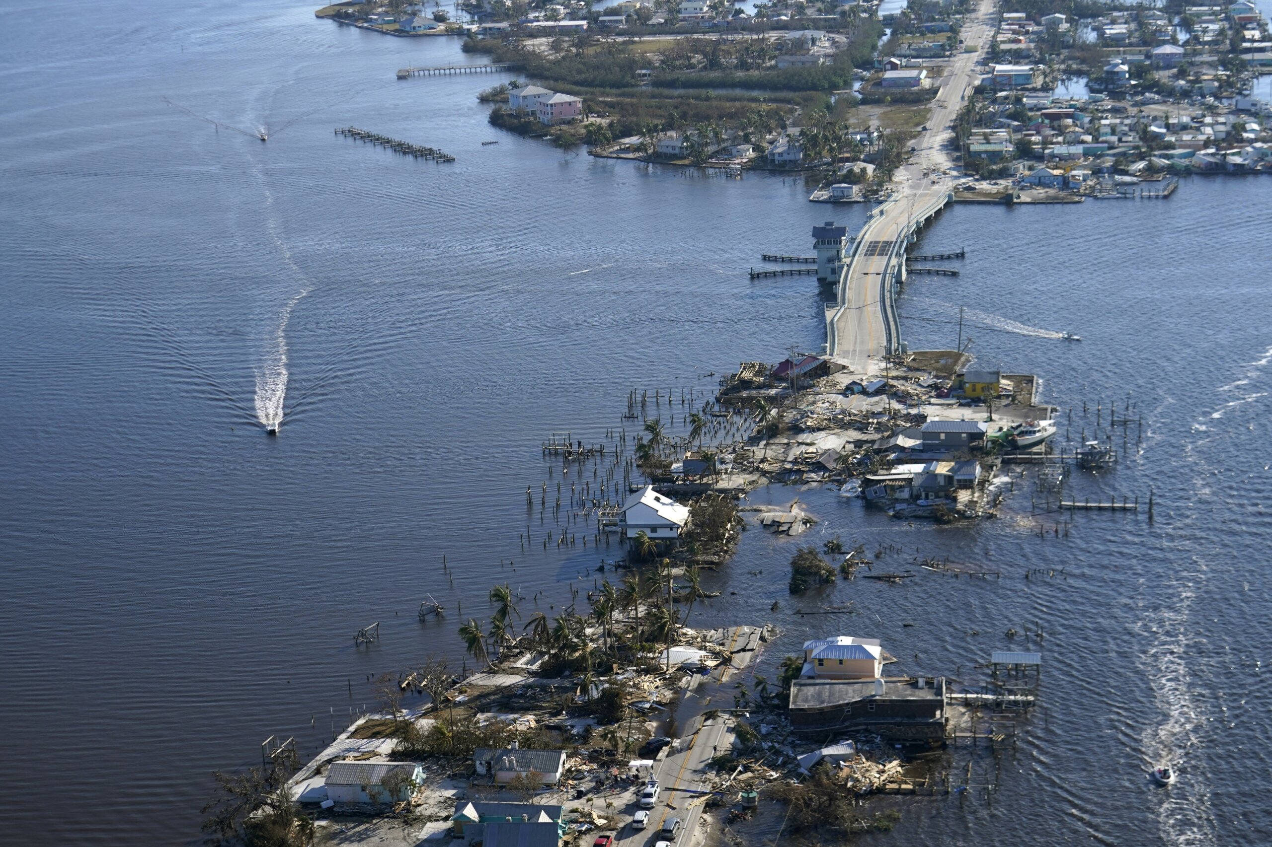 Feds vow major aid for Hurricane Ian victims amid rescues WTOP News