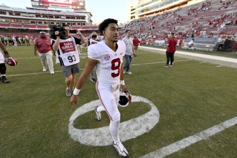 Saban: Bryce Young day-to-day with shoulder sprain
