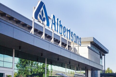 State attorneys general sue to block Albertsons’ $4B payout