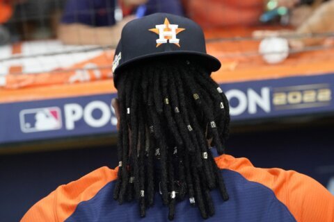 Astros starters rock hair extensions for postseason ‘dos