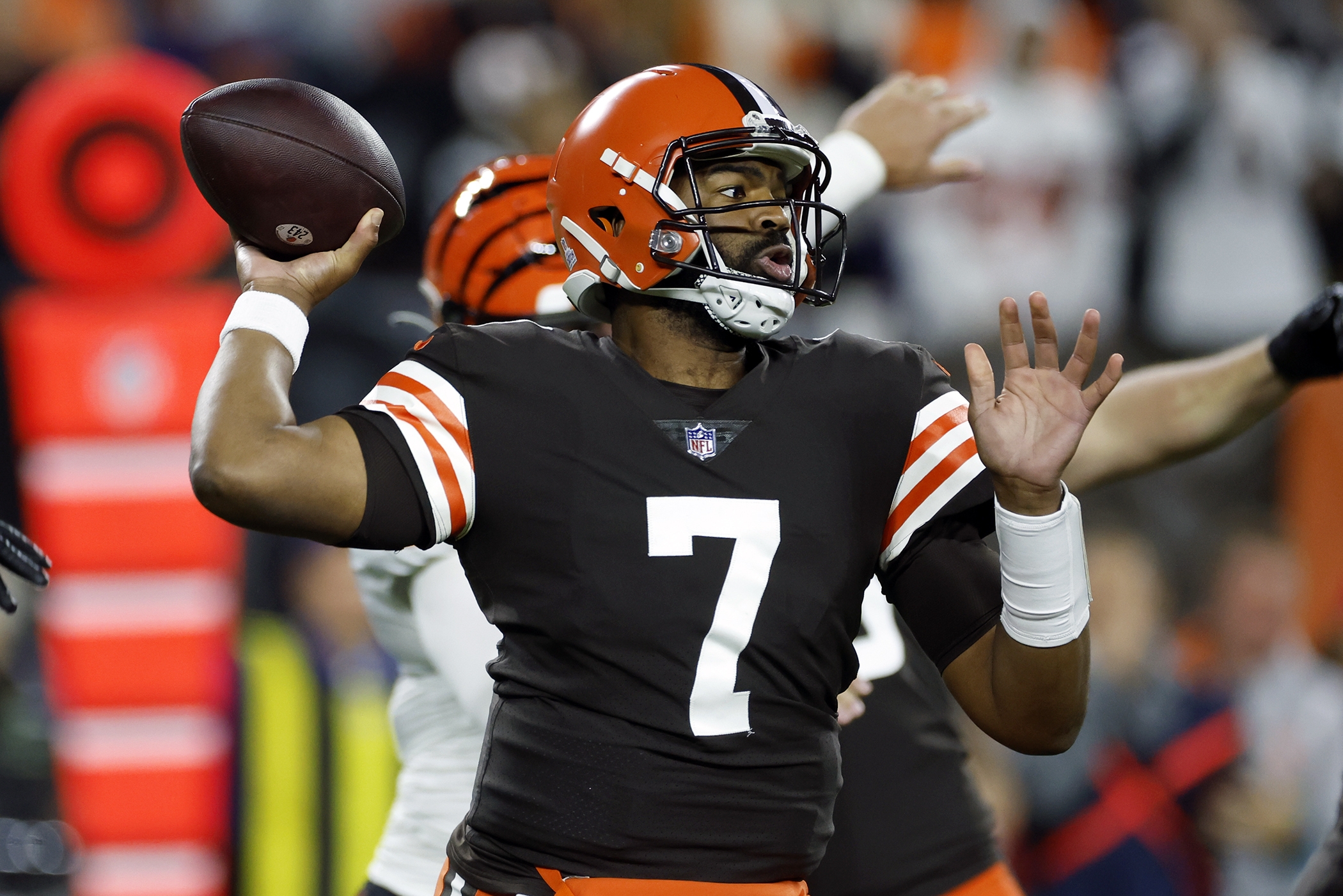 Jacoby Brissett's future with the Patriots may be uncertain - The