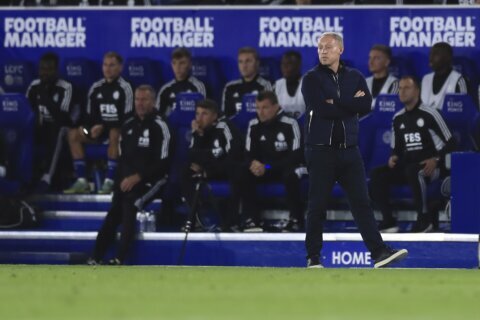Forest coach Steve Cooper extended, not fired, with new deal