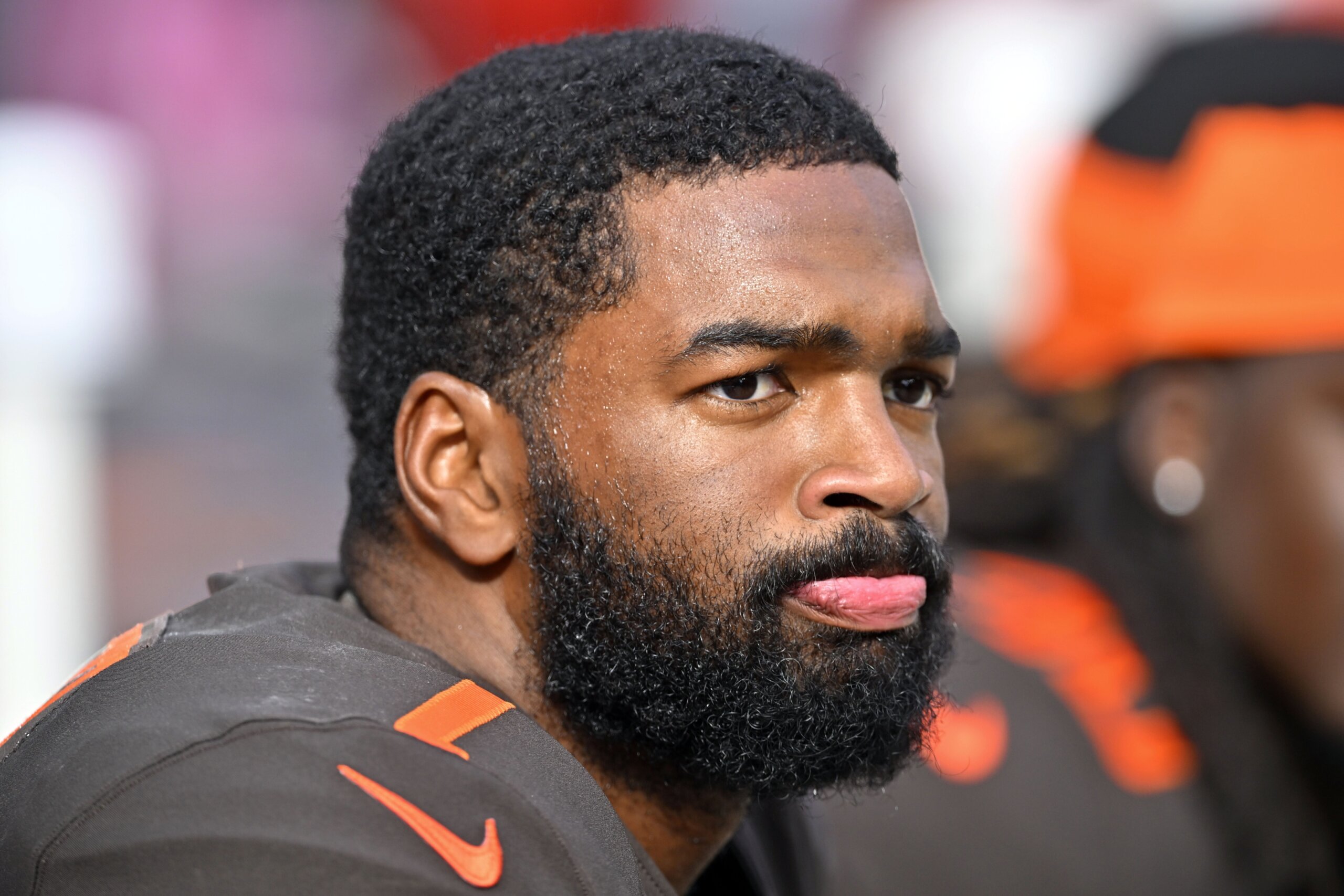 Browns Vow To Fix Run Defense After Chargers Flatten Them WTOP News