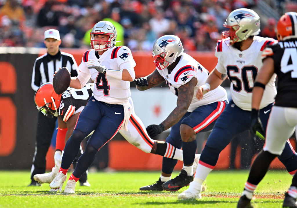 <p><em><strong>Patriots 38</strong></em><br />
<em><strong>Browns 15</strong></em></p>
<p>Did the Patriots really just fall into the next Tom Brady?</p>
<p>Bailey Zappe is the first rookie QB in the Super Bowl era to win and post a 100+ passer rating in each of his first two starts (Washington fans should be pleased to know the last player to do that was Sonny Jurgensen in 1957). Mac Jones ain&#8217;t getting his job back.</p>
<p>Also, New England&#8217;s victory tied Bill Belichick with George Halas for the second-most wins all-time by a head coach — and he can surpass Papa Bear Halas … next week against the Bears on Monday Night Football against a team that&#8217;s lost nine straight prime-time games. Some stories just write themselves.</p>
