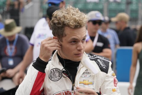 Ferrucci hired to drive Foyt’s flagship No. 14 in IndyCar