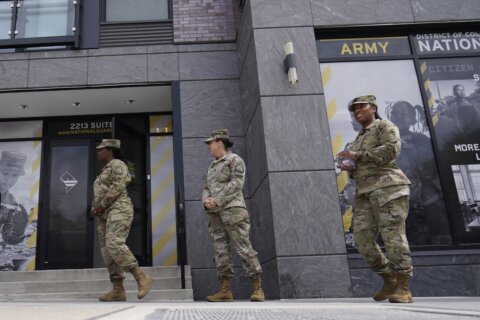 US Army misses recruiting goal; other services squeak by