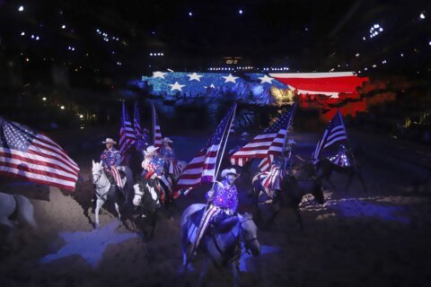 Branson’s God and country tourism draws patriotic Christians