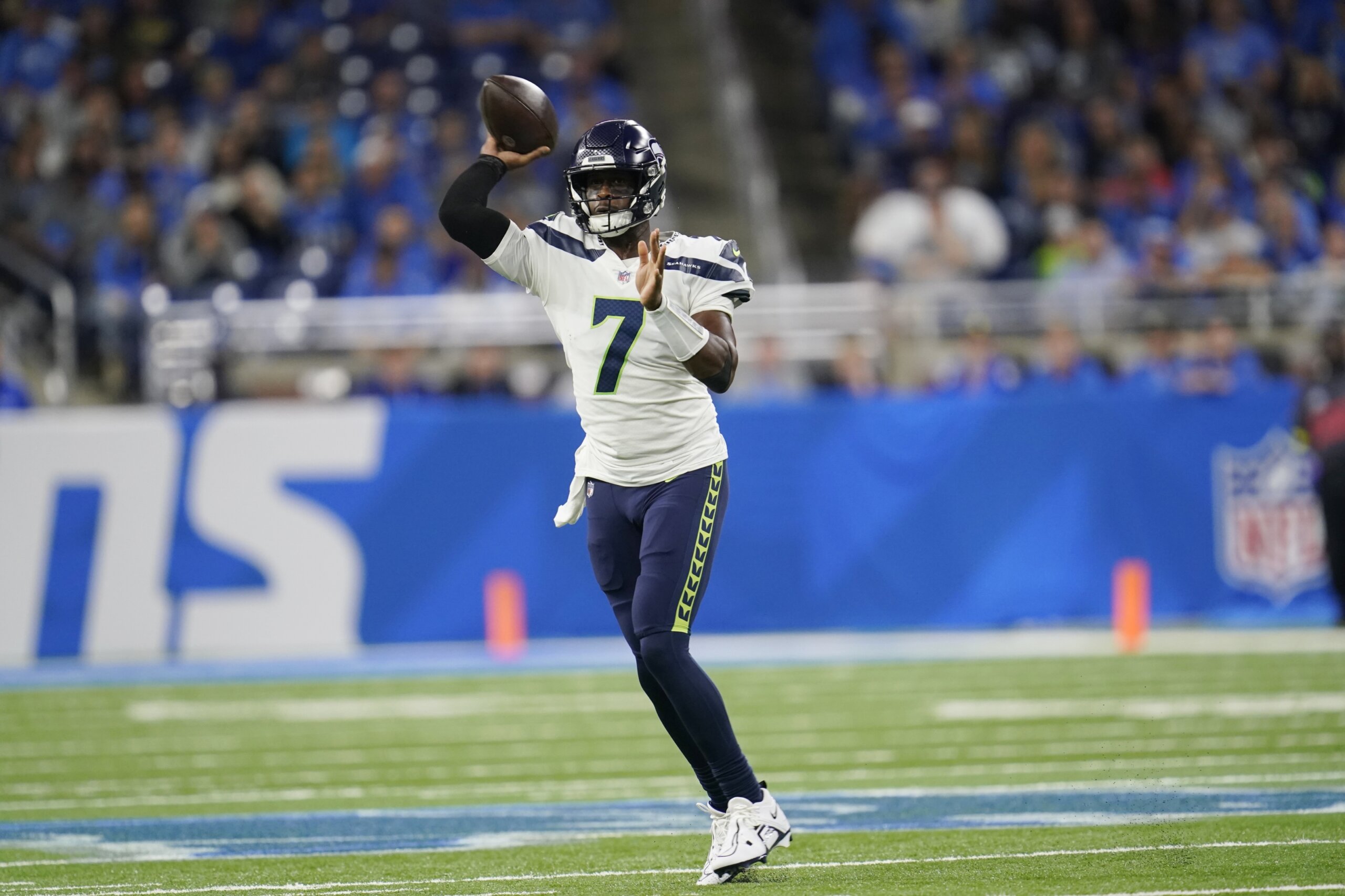 Geno Smith, Rashaad Penny star as Seahawks beat Lions 4845 WTOP News