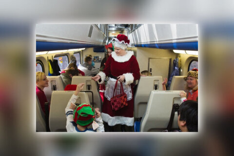 VRE Santa Trains to return on Dec. 10 after 2-year absence