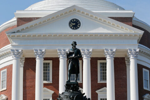 Letter from U.Va. president to community about shooting