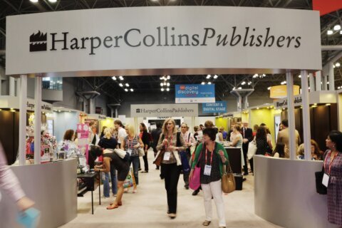 More than 150 agents back striking HarperCollins workers