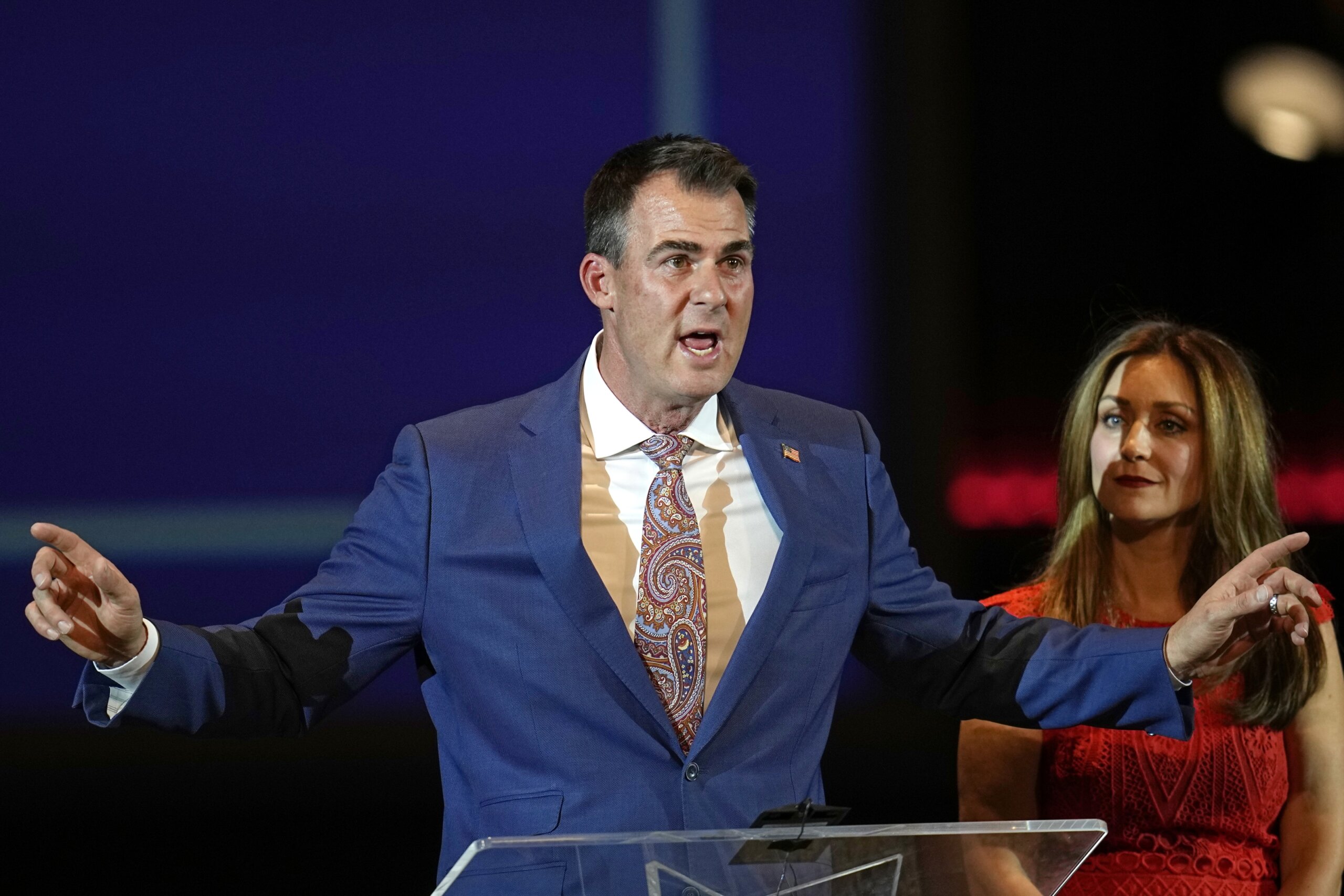 oklahoma-gov-kevin-stitt-defeats-democrat-joy-hofmeister-wtop-news