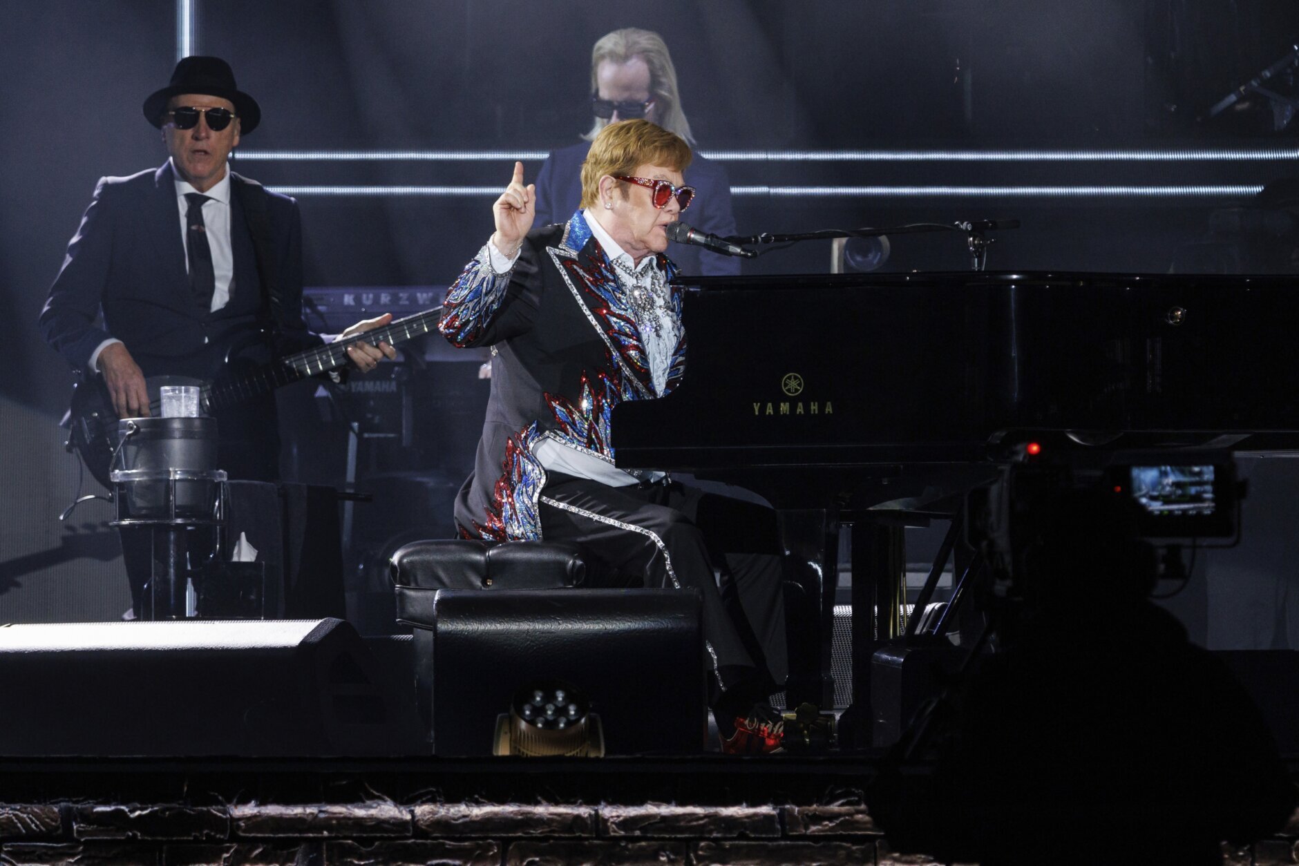 45 years after historic Dodger Stadium gig, Elton John remembers