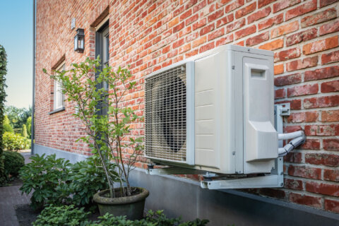Incentives are available if you buy a heat pump in 2023