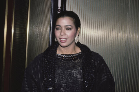 ‘Fame’ and ‘Flashdance’ singer-actor Irene Cara dies at 63