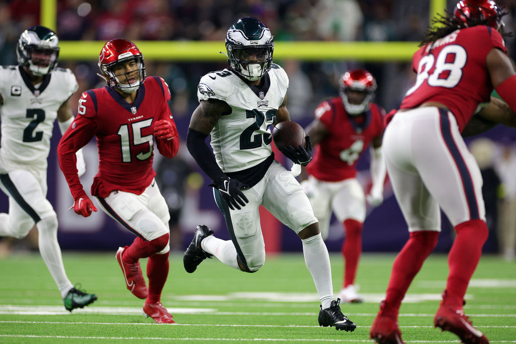 <p><em><strong>Eagles 29</strong></em><br />
<em><strong>Texans 17</strong></em></p>
<p>Philadelphia is the first team since the 1972 Steelers with a positive turnover differential in each of the first eight games of a season. Washington&#8217;s only hope next Monday night is to reverse that trend in a major way.</p>
