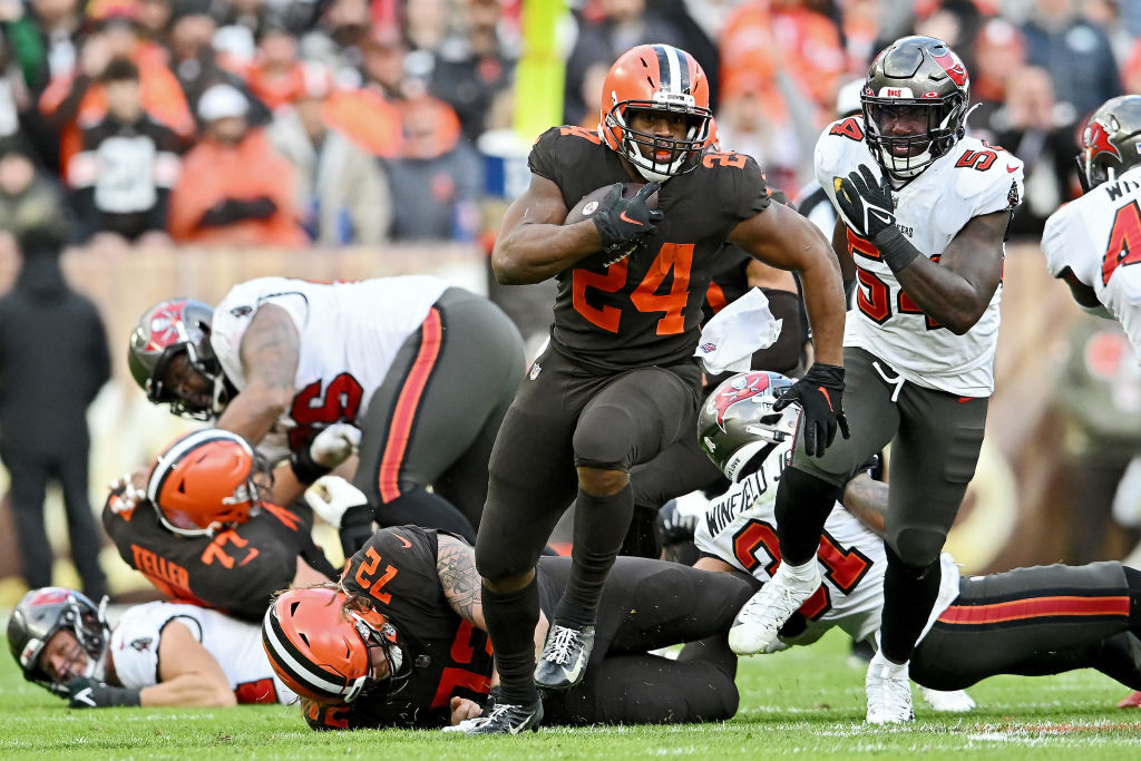 <p><b><i>Bucs 17</i></b><br />
<b><i>Browns 23 (OT)</i></b></p>
<p>How bad is this loss for Tampa? On Cleveland&#8217;s <a href="https://www.news5cleveland.com/sports/browns/video-firstenergy-stadium-field-torn-up-by-unknown-driver-browns-notify-police" target="_blank" rel="noopener">trashed turf</a> and <a href="https://www.espn.com/nfl/story/_/id/35123554/skunk-invades-stadium-cleveland-browns-game" target="_blank" rel="noopener">stinky stands</a>, the Browns scored their first OT touchdown since 1991 to add to the pile of Tom Brady&#8217;s most losses since 2009. Not a bad way to segue to the Deshaun Watson era.</p>
