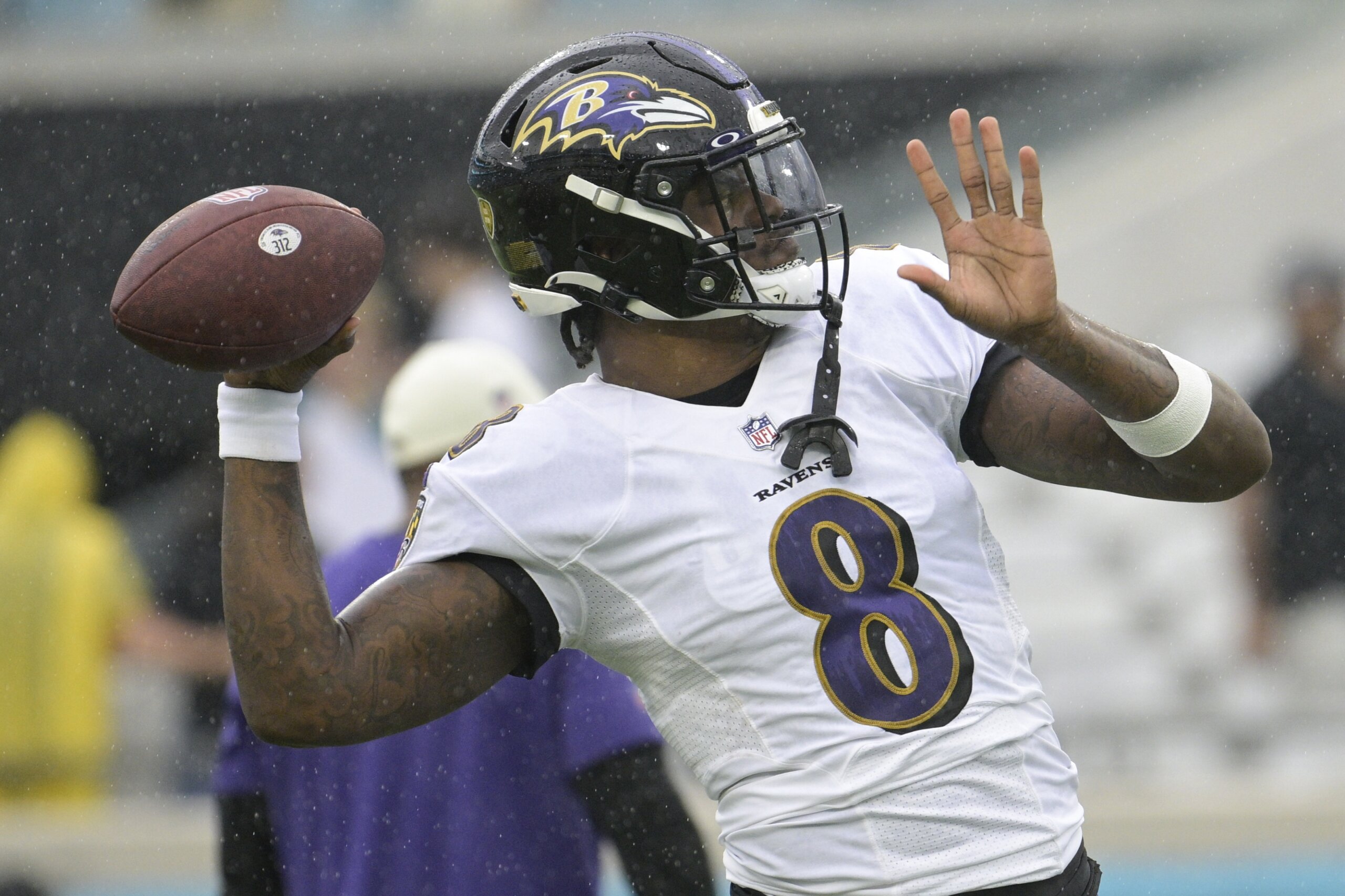 Lamar Jackson still absent from Ravens' practice