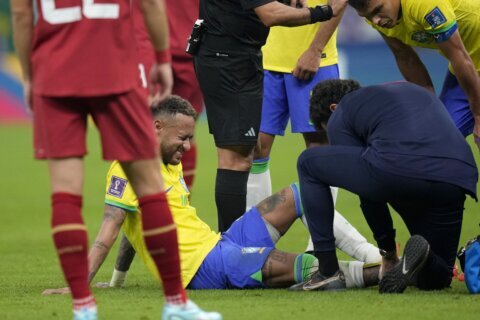 Neymar working ’24 hours a day’ to return at World Cup