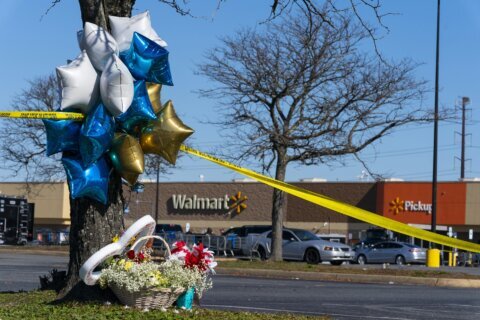 Witness: Walmart shooter seemed to target certain people