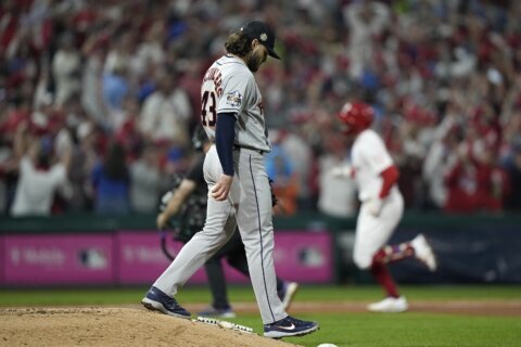 McCullers 1st to give up 5 home runs in World Series game