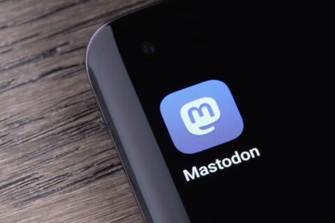 With Twitter in chaos, Mastodon is on fire