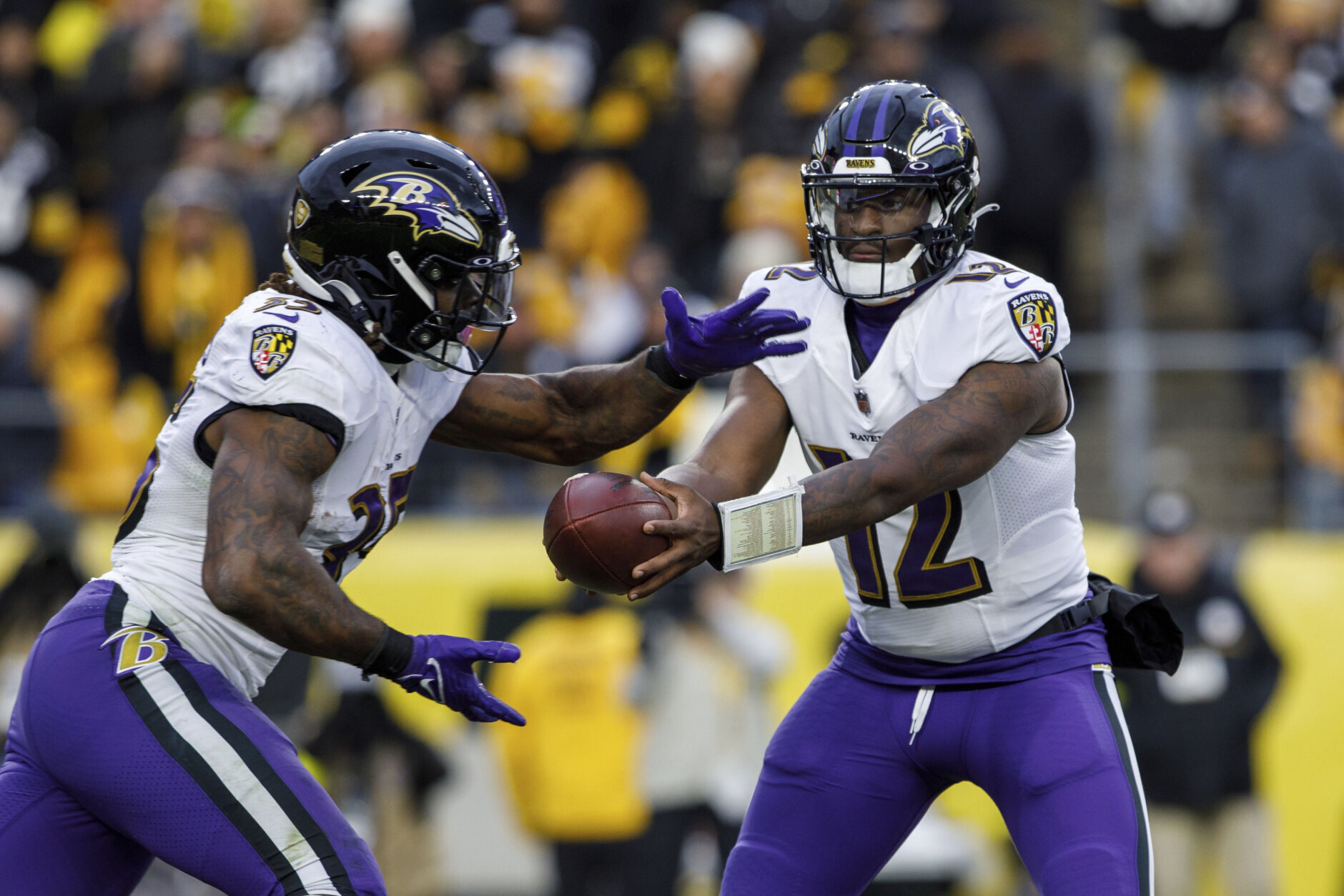 <p><em><strong>Ravens 16</strong></em><br />
<em><strong>Steelers 14</strong></em></p>
<p>Baltimore snapped the string of four straight losses to the hated Steelers, but the win in Pittsburgh comes at a cost. I trust Tyler Huntley to keep the Ravens flying straight while Lamar Jackson is sidelined, but I have no such confidence in undrafted rookie Anthony Brown. Baltimore might have to run a triple option offense and stay stout on defense (the Ravens have held four of their last five opponents to 14 points or fewer) to win in Cleveland on Saturday.</p>
