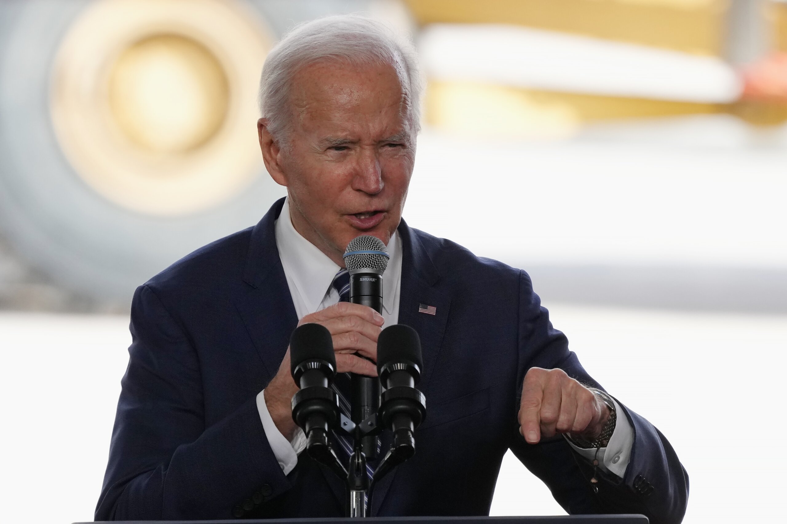 biden-signs-metoo-law-curbing-confidentiality-agreements-wtop-news