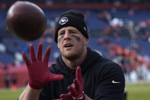 Retiring J.J. Watt grateful for fans, teammates, team staff