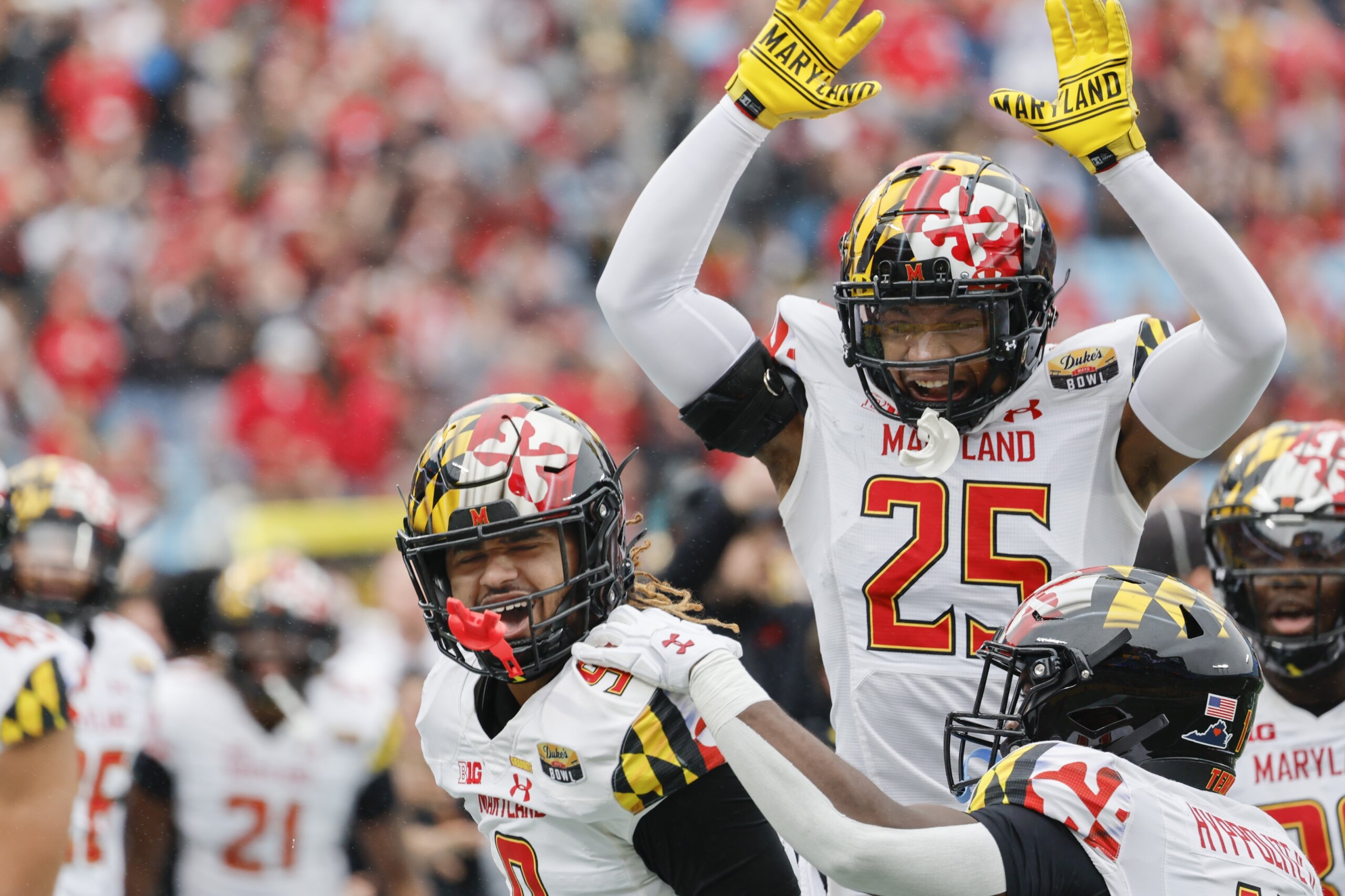 College Football Corner: Strong start for Maryland, furious finishes for Virginia and Virginia Tech – WTOP News