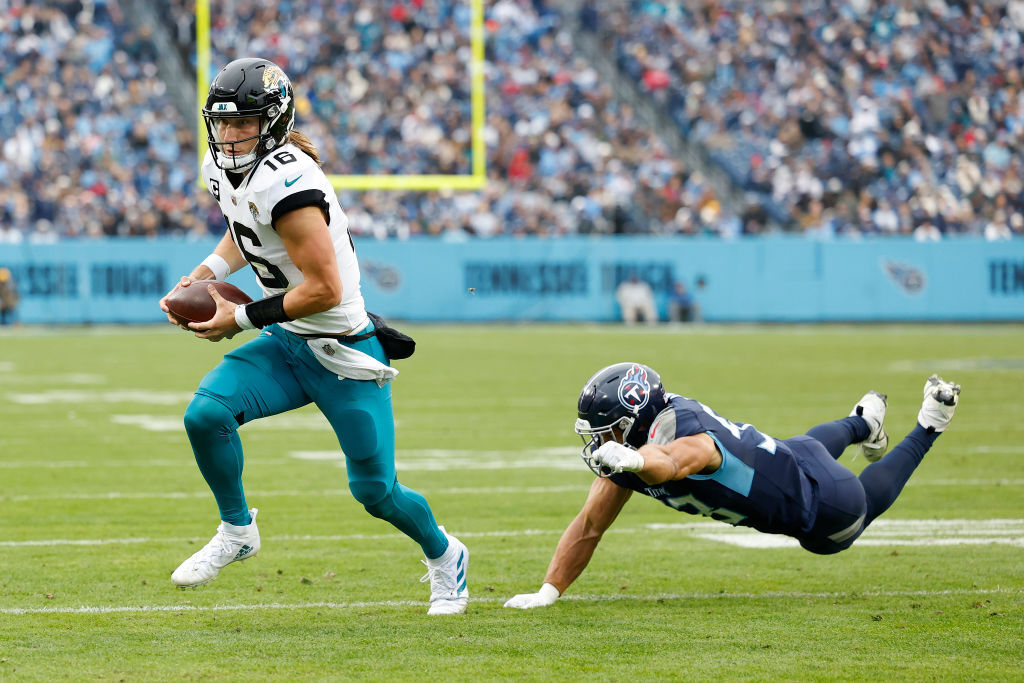 <p><em><strong>Jaguars 36</strong></em><br />
<em><strong>Titans 22</strong></em></p>
<p>I know I keep saying this … but Tennessee ain&#8217;t for real. The Titans committed four turnovers (that led to 20 Jacksonville points) against a team that hadn&#8217;t won in their building since 2013 — their first loss to a sub-.500 team this season. With Trevor Lawrence catching fire (10 TDs and no picks in his last five games), don&#8217;t be surprised if the Jaguars end up making this division more interesting down the stretch.</p>
