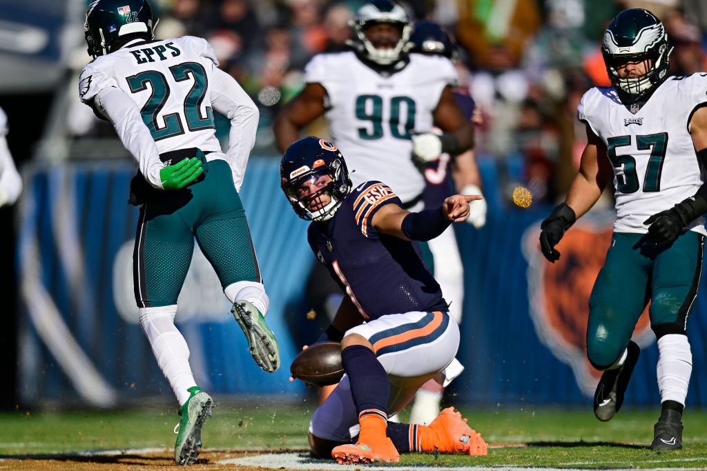 <p><em><strong>Eagles 25</strong></em><br />
<em><strong>Bears 20</strong></em></p>
<p>Two things were made certain in this game: Justin Fields — now only the third QB in NFL history to rush for 1,000 yards in a season — is the scariest dual threat QB in the league right now (I mean, <a href="https://twitter.com/MySportsUpdate/status/1604551878255284226?s=20&amp;t=0BduIBA4Z1RTXqFHL7qnLg" target="_blank" rel="noopener">just look at this insanity</a>) and the road to the Super Bowl in the NFC is coming through Philadelphia.</p>
