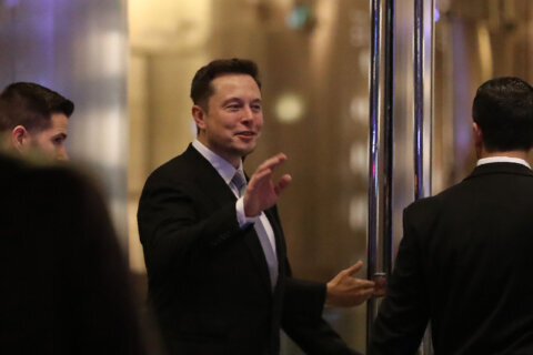 Elon Musk bans several prominent journalists from Twitter, calling into question his commitment to free speech