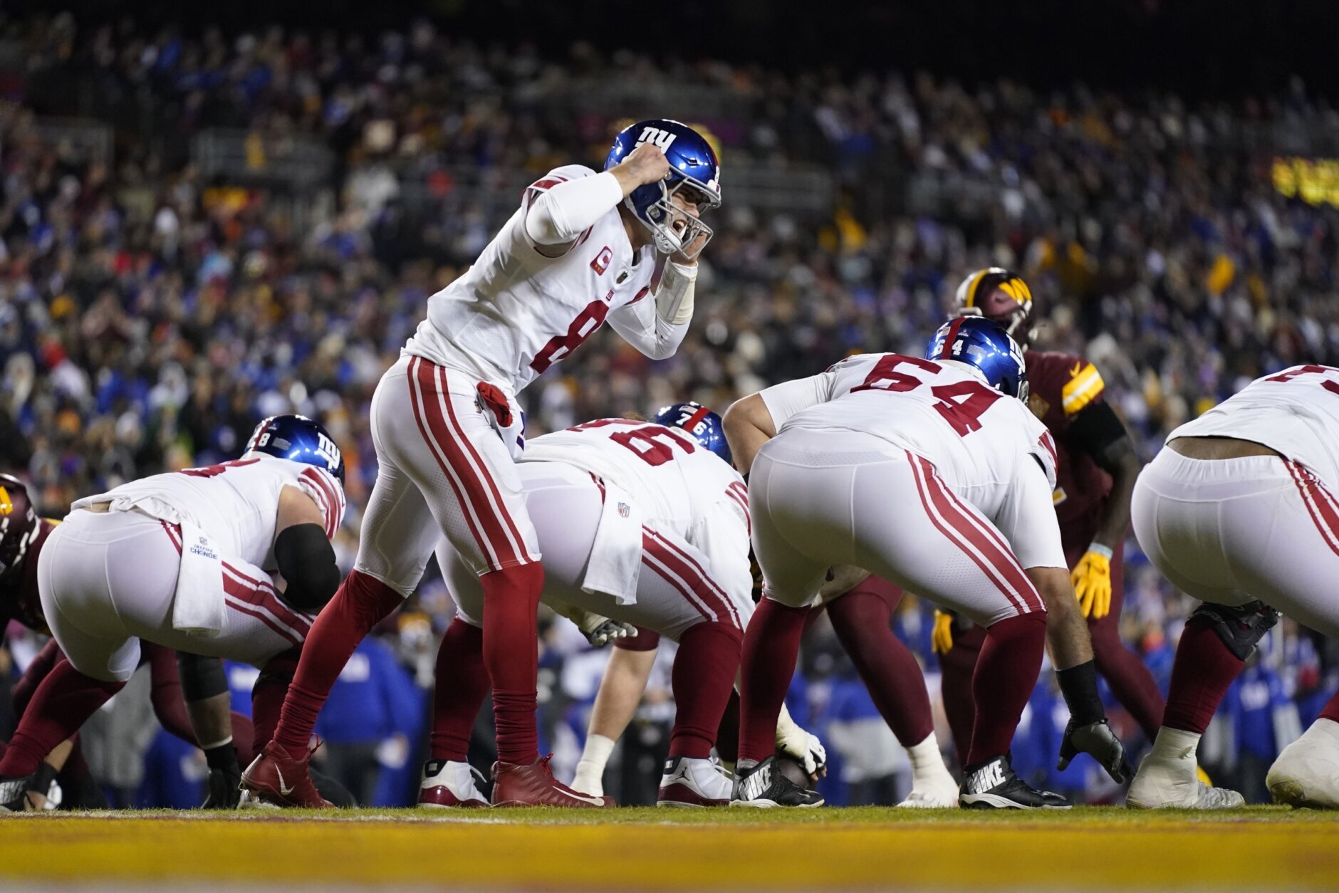 Giants beat Commanders in prime time to end winless skid