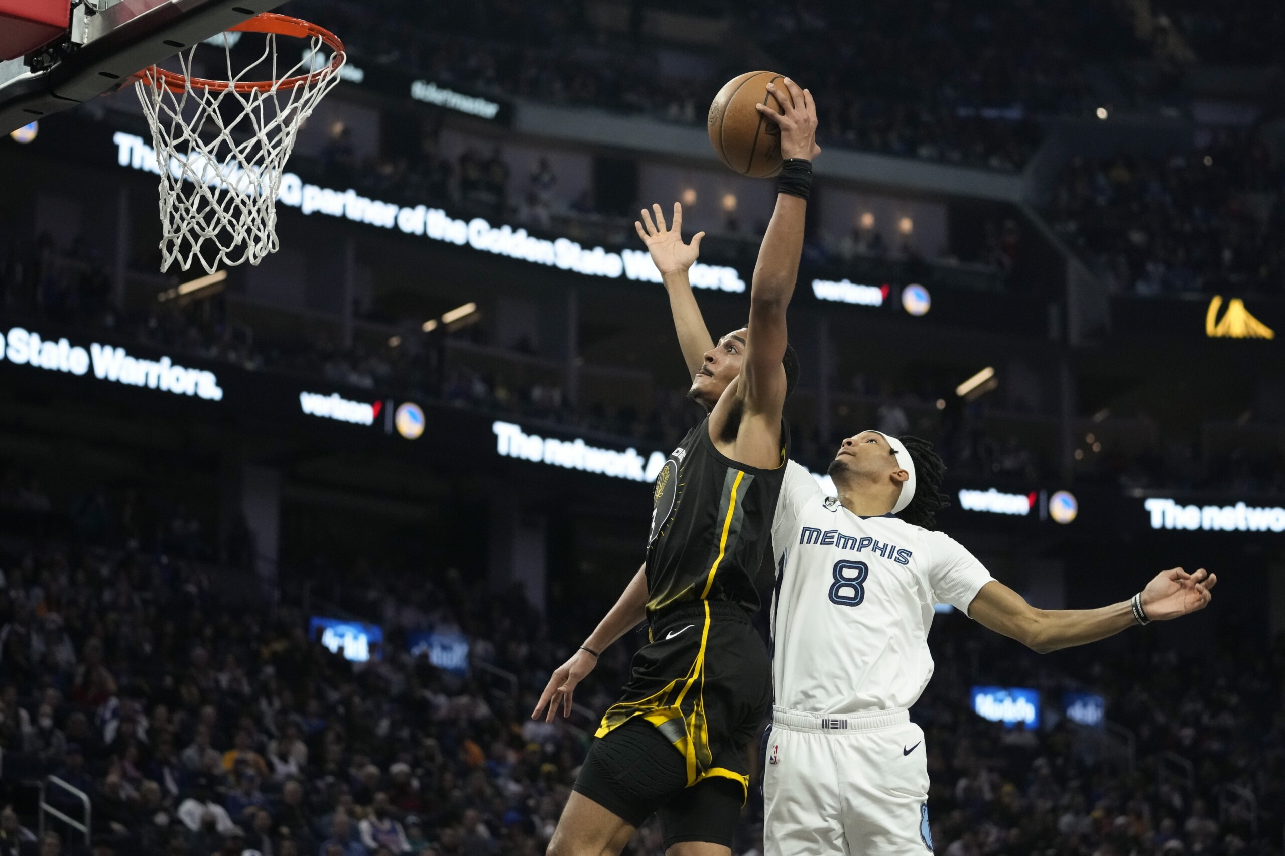 With Curry out, Poole scores 32 and Warriors beat Grizzlies WTOP News