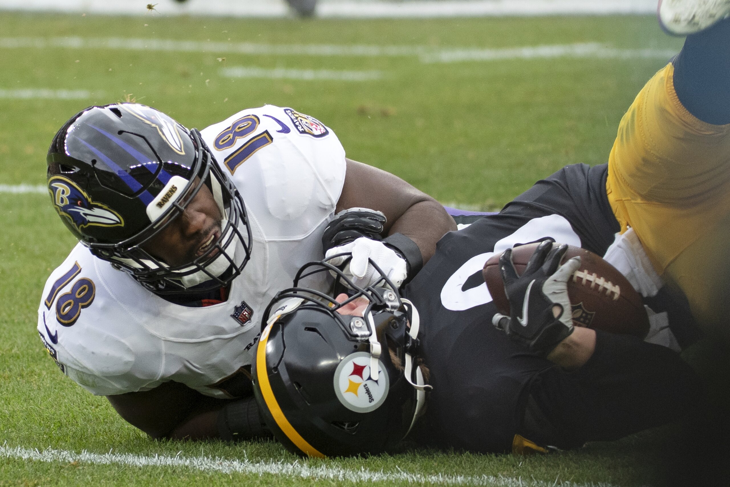 Baltimore Ravens, LB Roquan Smith agree to terms on a five-year, $100  million contract, NFL News, Rankings and Statistics