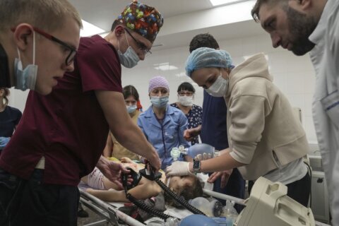 Ukraine: Doctors from occupied city open hospital in Kyiv