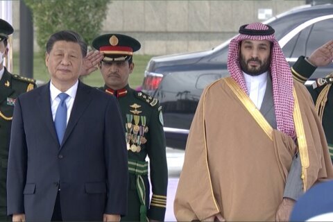 China’s Xi at Saudi palace to meet royals on Mideast trip