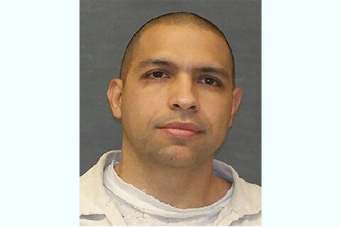 Reports: Many security lapses led to Texas inmate’s escape