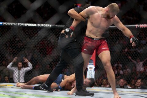 UFC 282: Suddenly vacant light heavyweight belt at stake