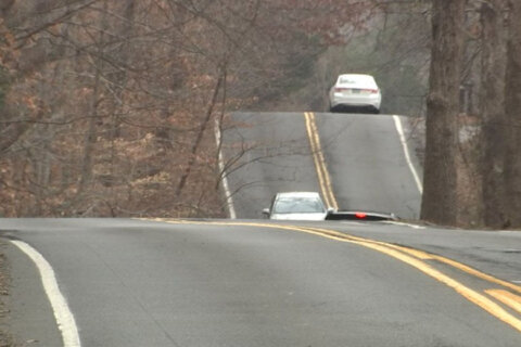 Fairfax Co. officials look to remove steep hills on road where 2 teens died