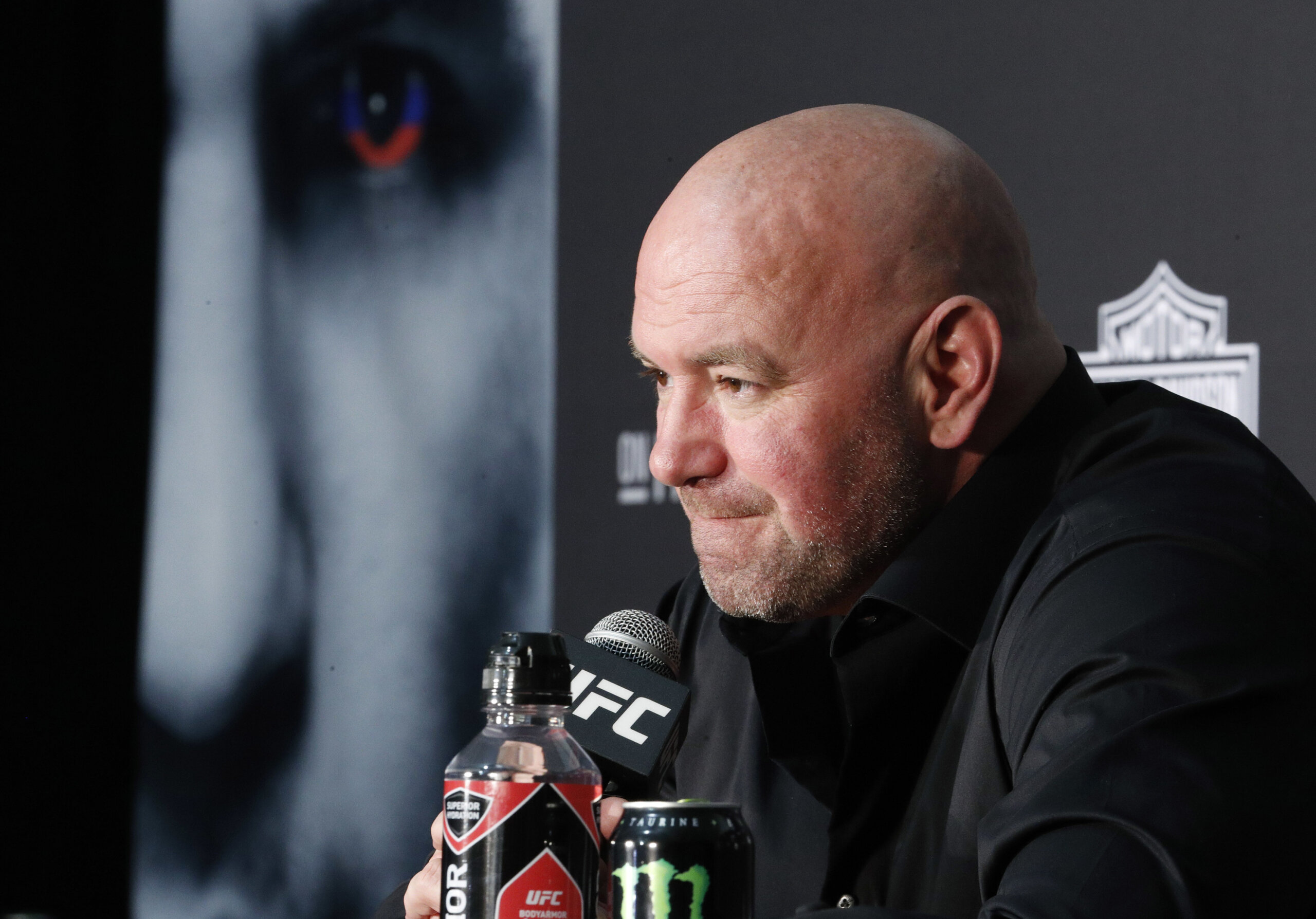 Ufc President Dana White Seen On Video Slapping His Wife Wtop News 