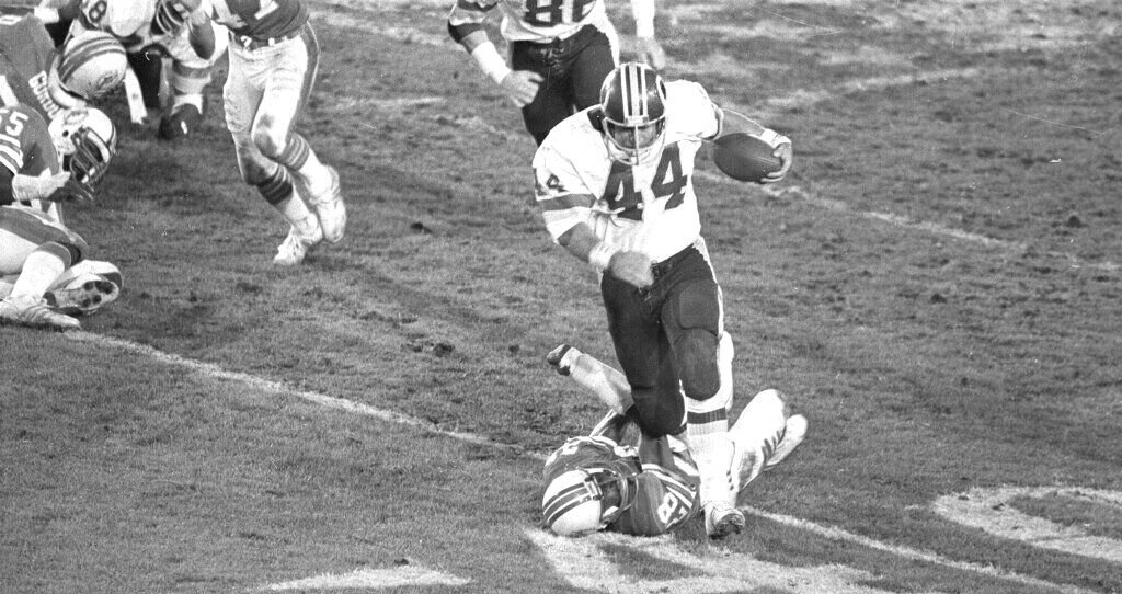 Washington Commanders will retire No. 44 jersey of Hall of Fame running back John Riggins