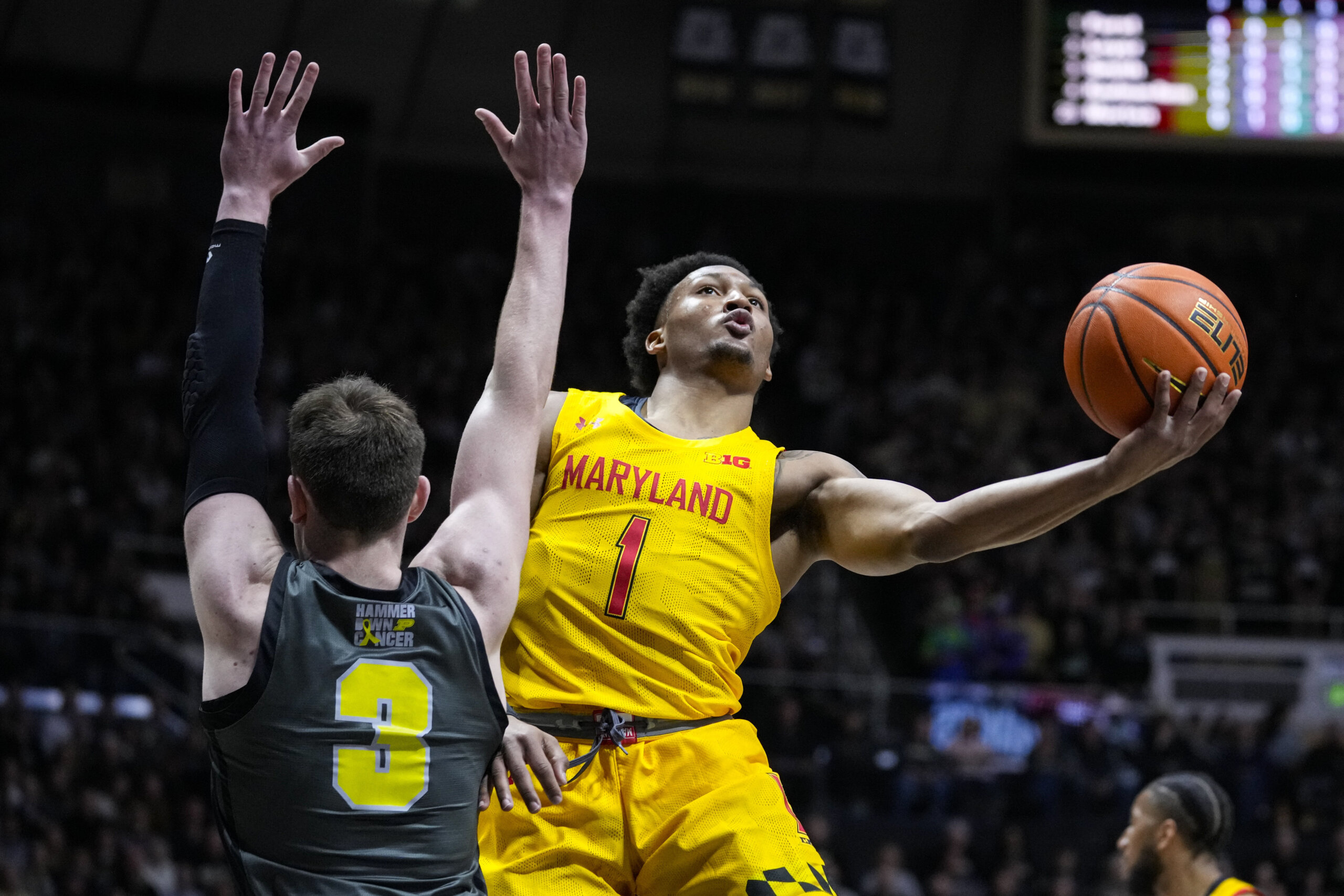 Edey, No. 3 Purdue fend off Terrapins’ late charge 58-55
