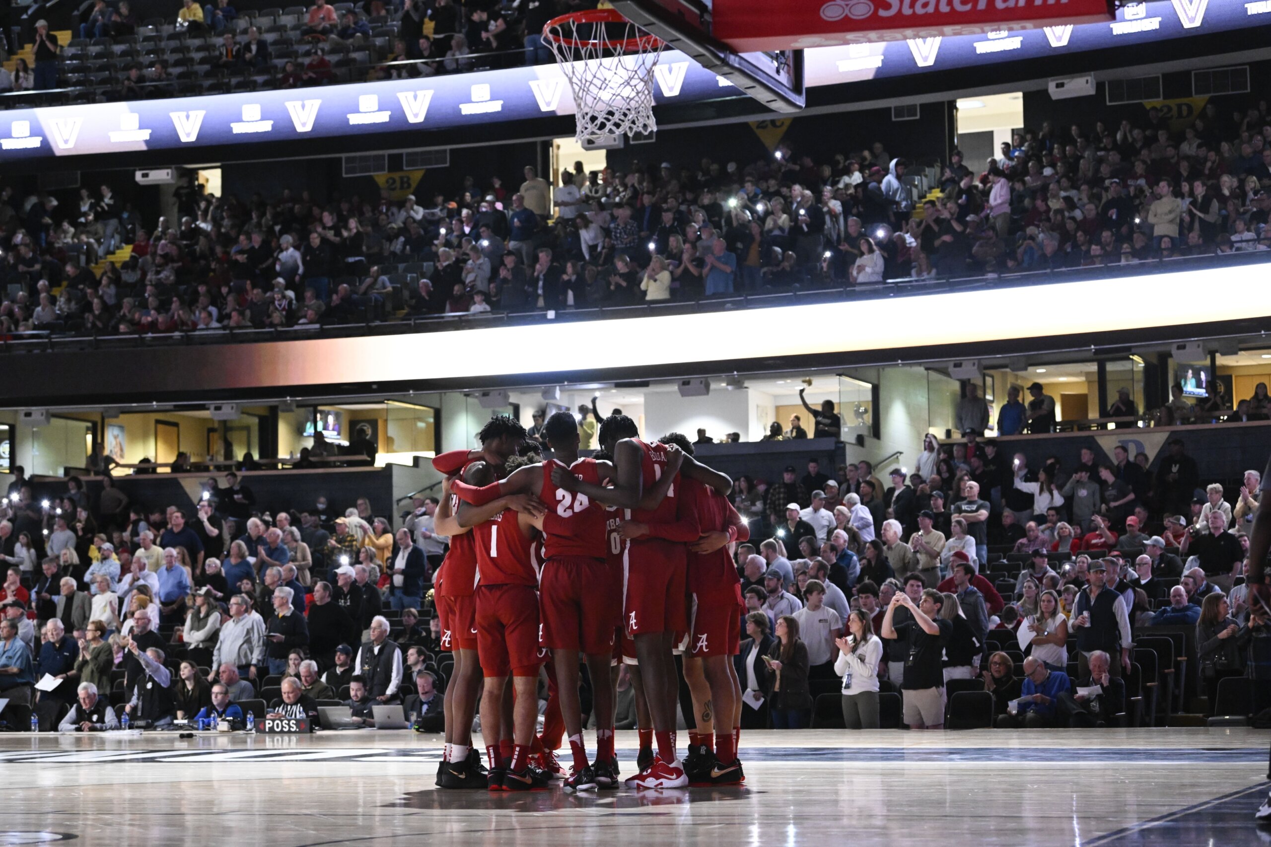 Miller scores 30 points as No. 4 Alabama beats Vandy 7866 WTOP News
