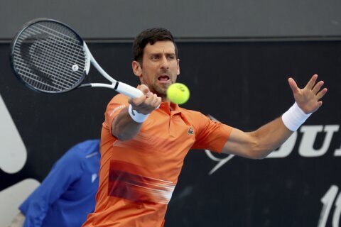 Djokovic beats Lestienne for winning start to 2023