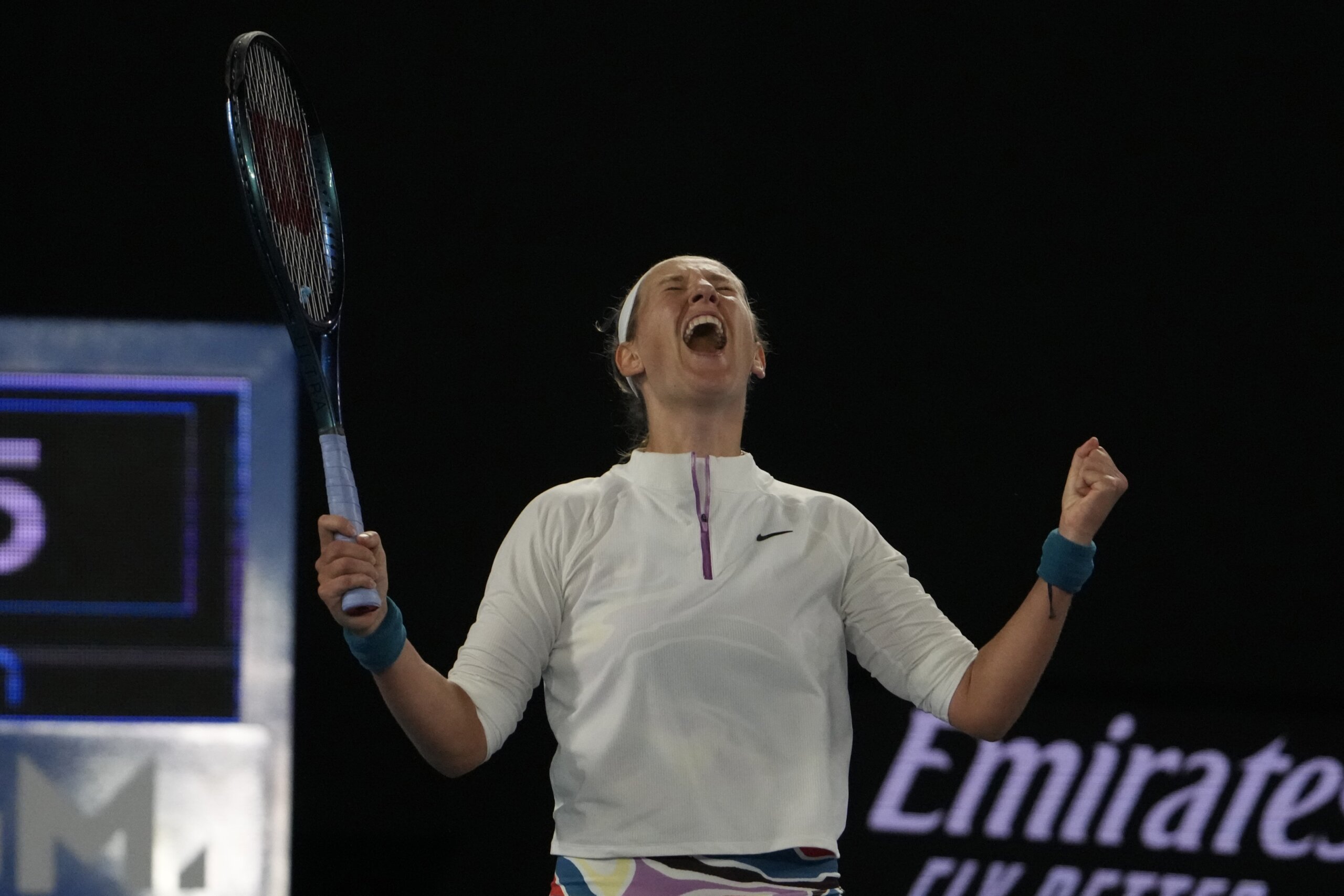 2-time champion Azarenka beats Zhu Lin at Australian Open
