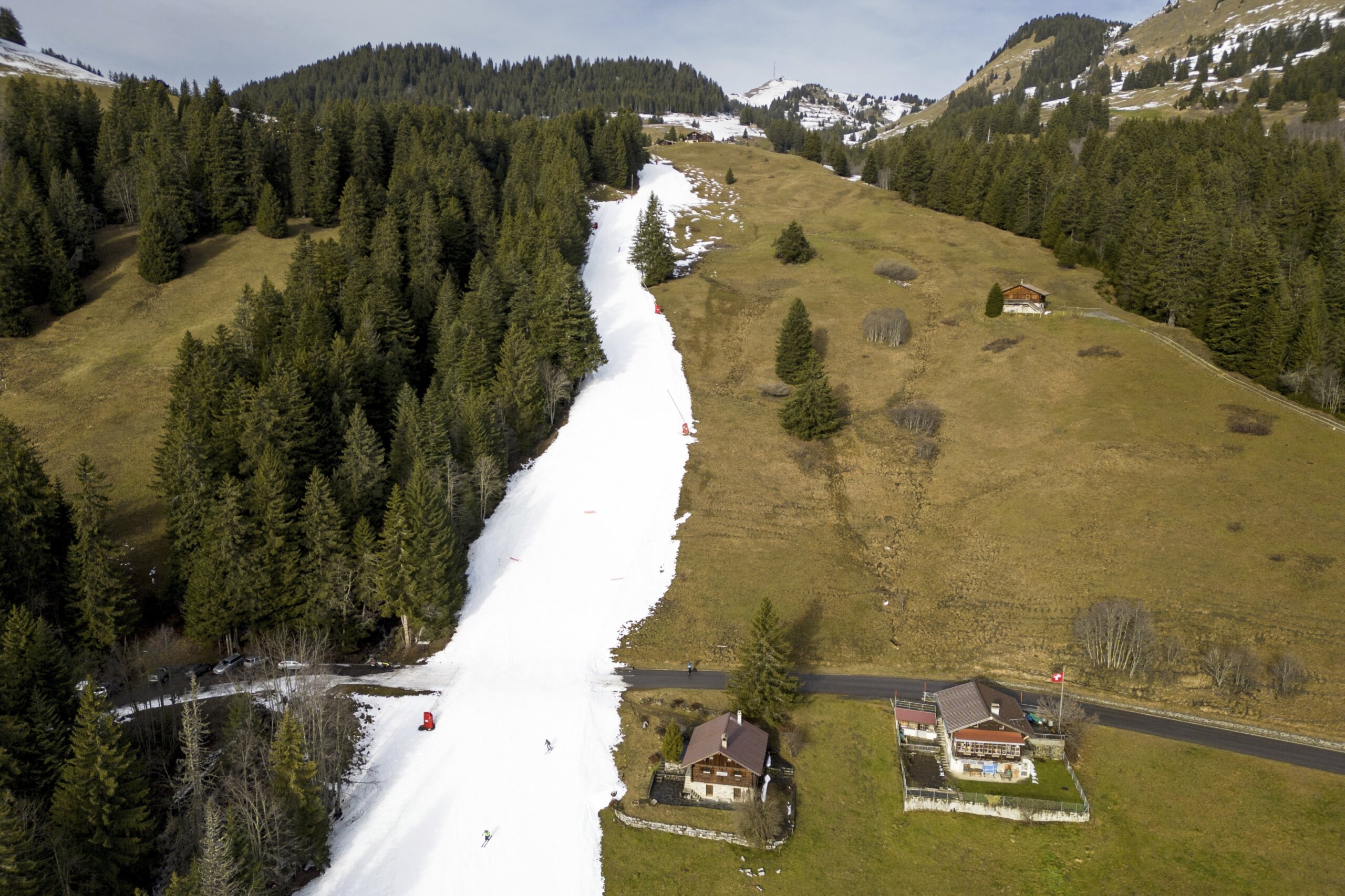 Europe Alps Snow Shortage 71475 Scaled 